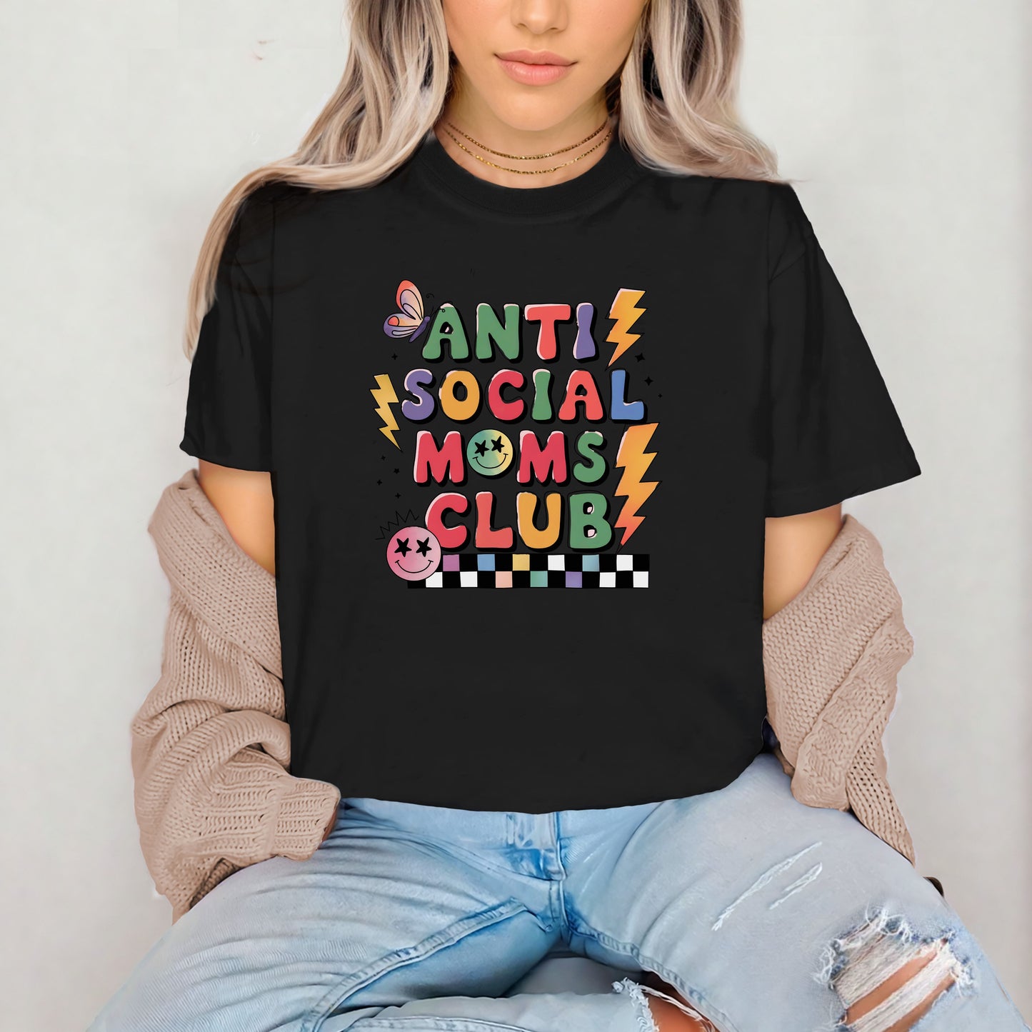 Anti Social Moms Club - Trendy Graphic Tee for Moms