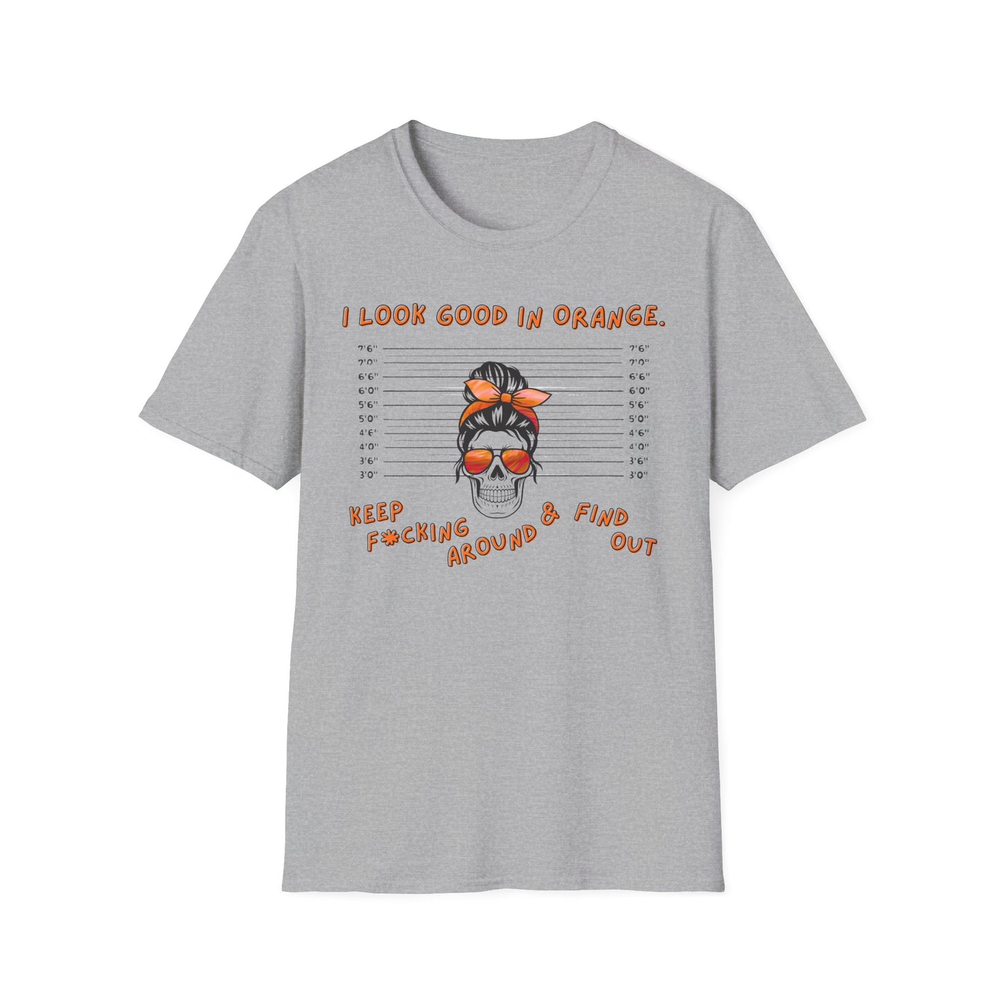 I Look Good in Orange' - Distressed Funny Orange Graphic T-Shirt