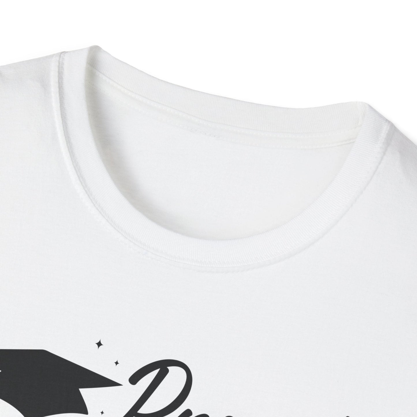 Proud Mom of a 2025 Graduate T-Shirt, Graduation Gift Shirt, Graduation Tee, Family Celebration Apparel, Mother's Day Gift - Shirt Happens Graphics